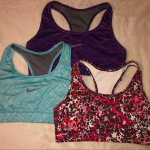 women’s sports bra